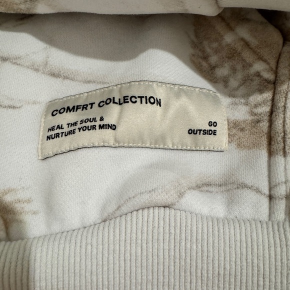 Comfrt camo hoodie - Picture 2 of 4